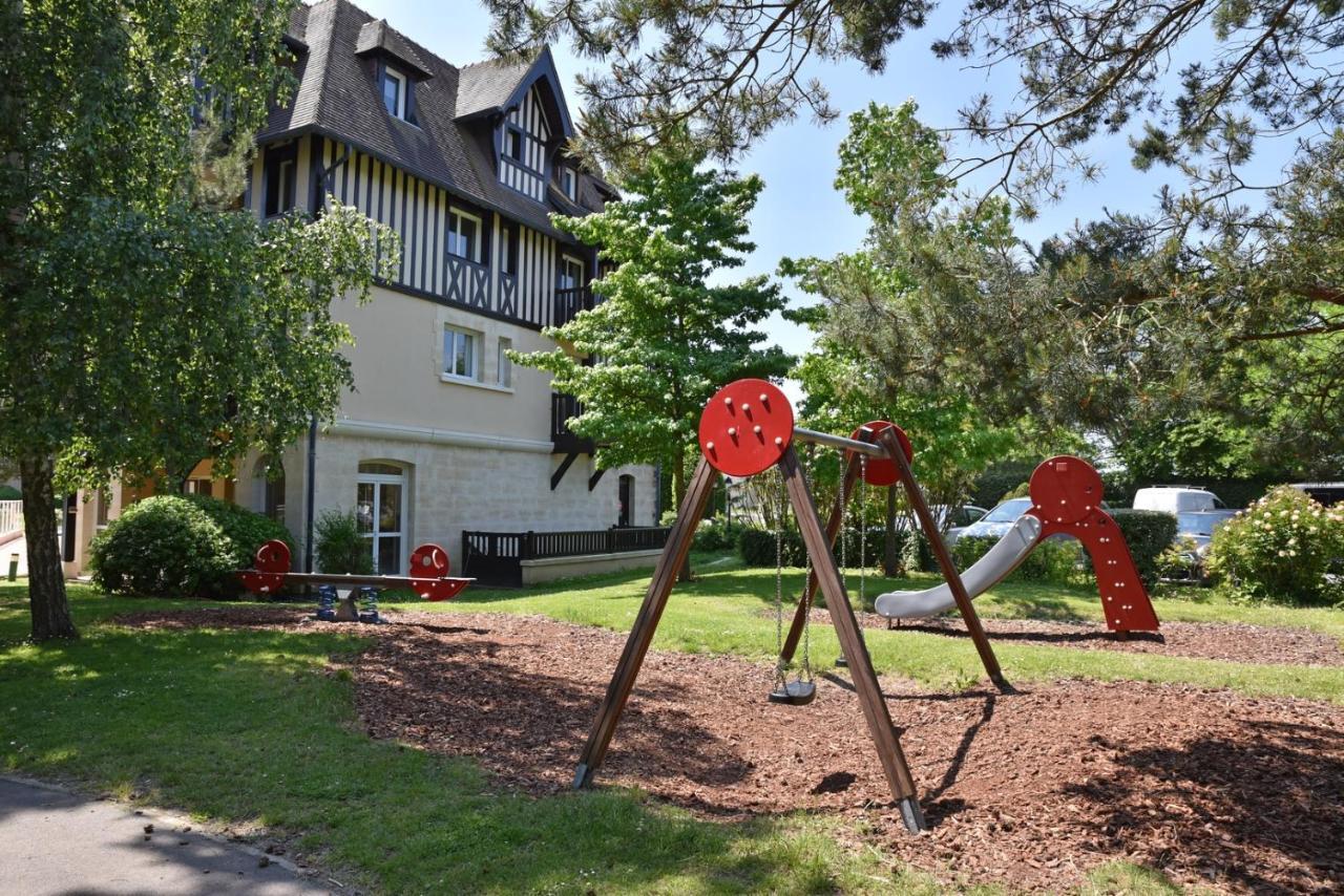 Tres Bel Appartement 8 Personnes Wifi Offert Deauville Exteriér fotografie